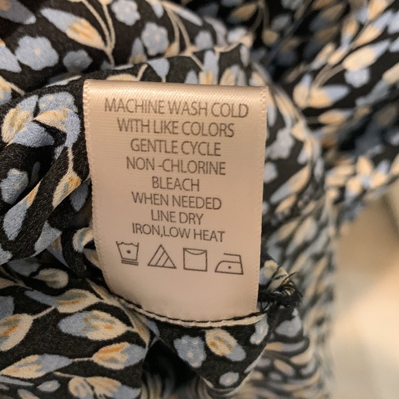 Max Studio Floral Maxi Dress - Picture 12 of 14